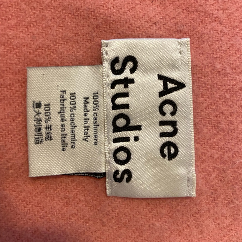 Acne Studios Cashmere Canada Scarf (oversized)